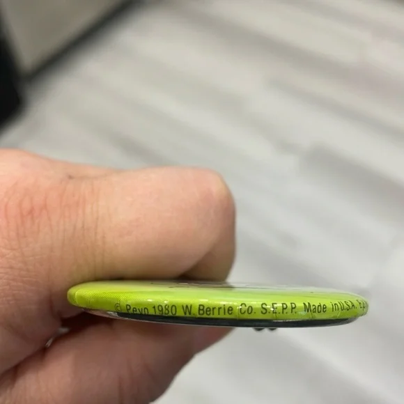 Vintage Button Pins - Picture 9 of 13